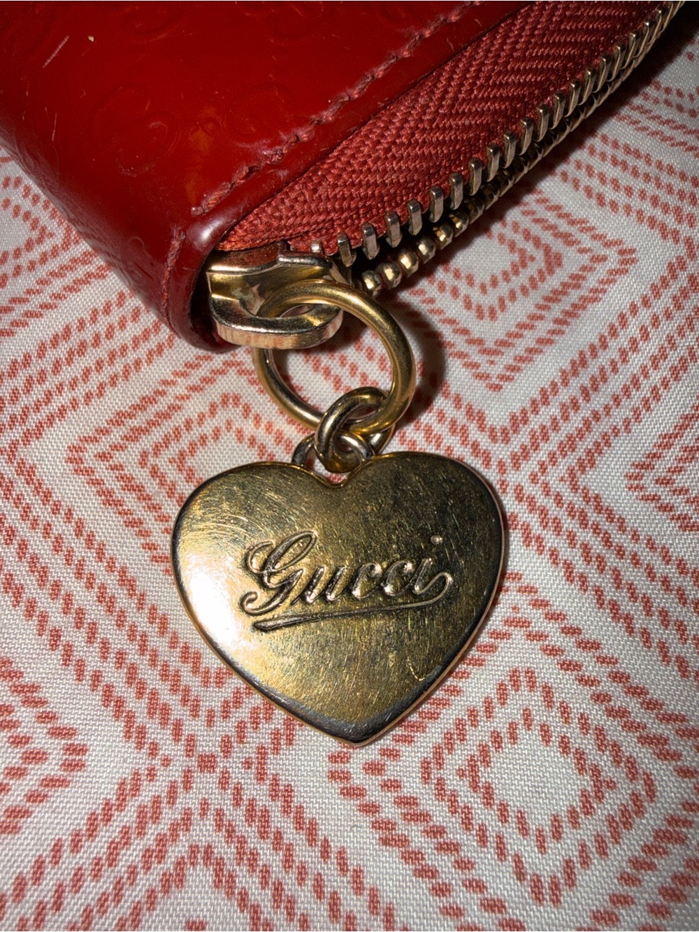 Gucci Red Patent Heart Charm Zipper Key Case - Picture 2 of 8
